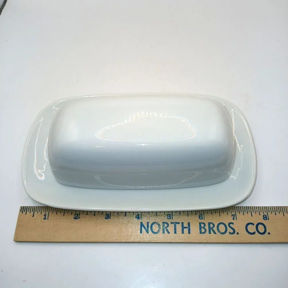 Pottery Barn Great White Covered Butter Dish Retired Plate & Lid